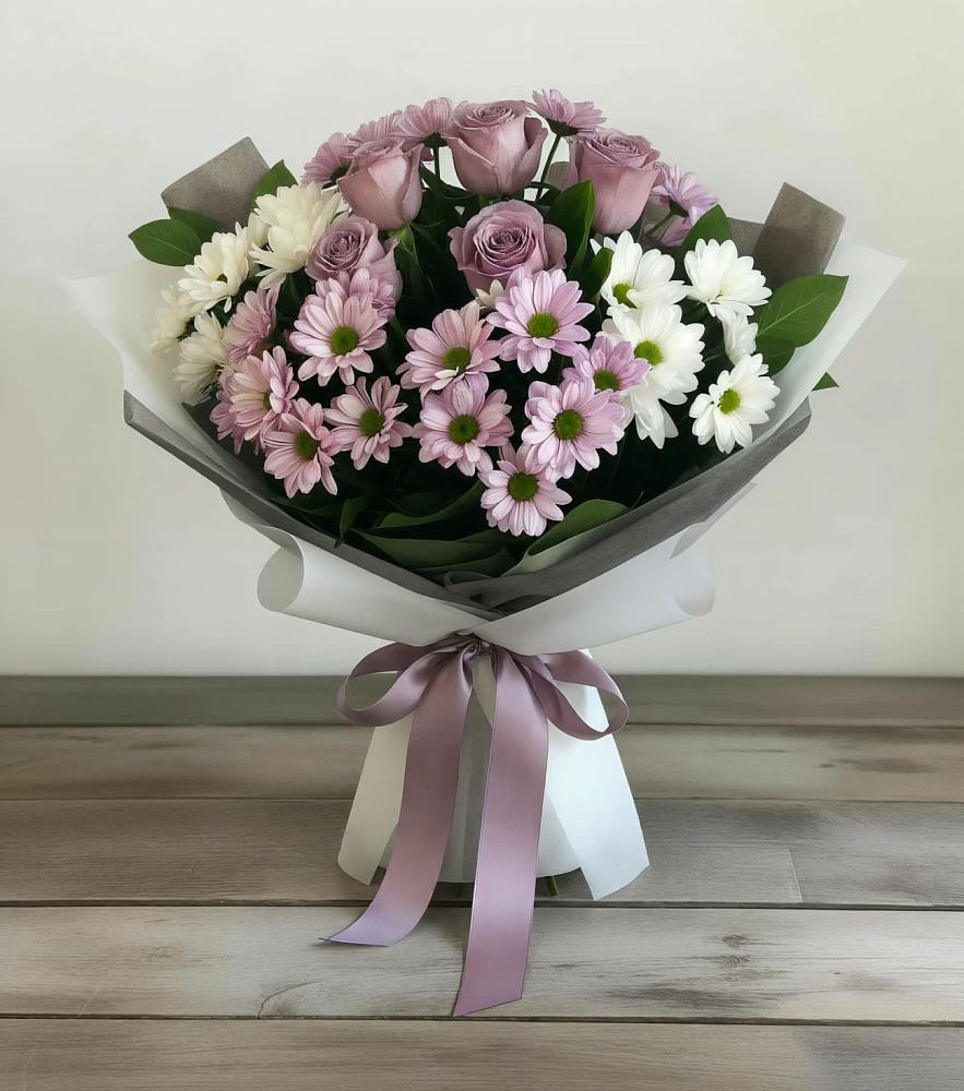 Букет цветов из: Хризантемы и Розы в Тотьме