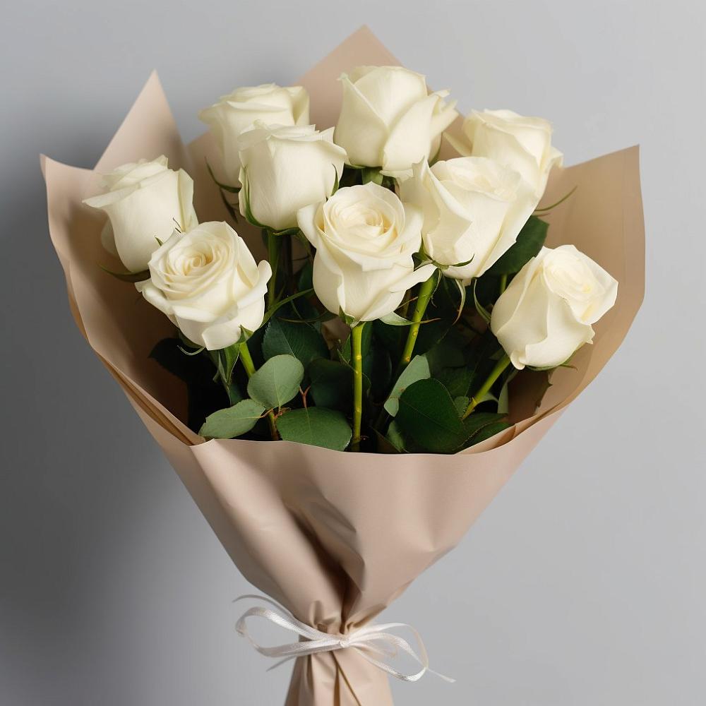 Букет 9 Белых роз Эдлесс Лав в Тотьме