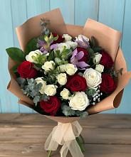 Букет цветов из:  Розы и Альстромерии в Тотьме