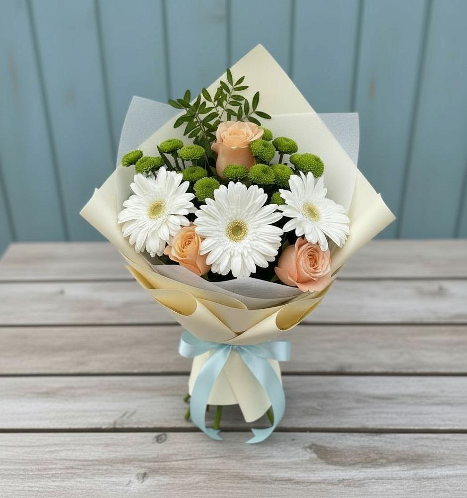 Букет цветов из: Герберы, Розы и Хризантемы в Тотьме