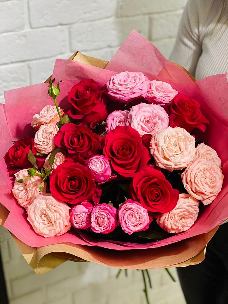 Букет цветов из: Розы в Тотьме