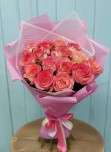 Букет 15 Розовых роз Равель в Тотьме