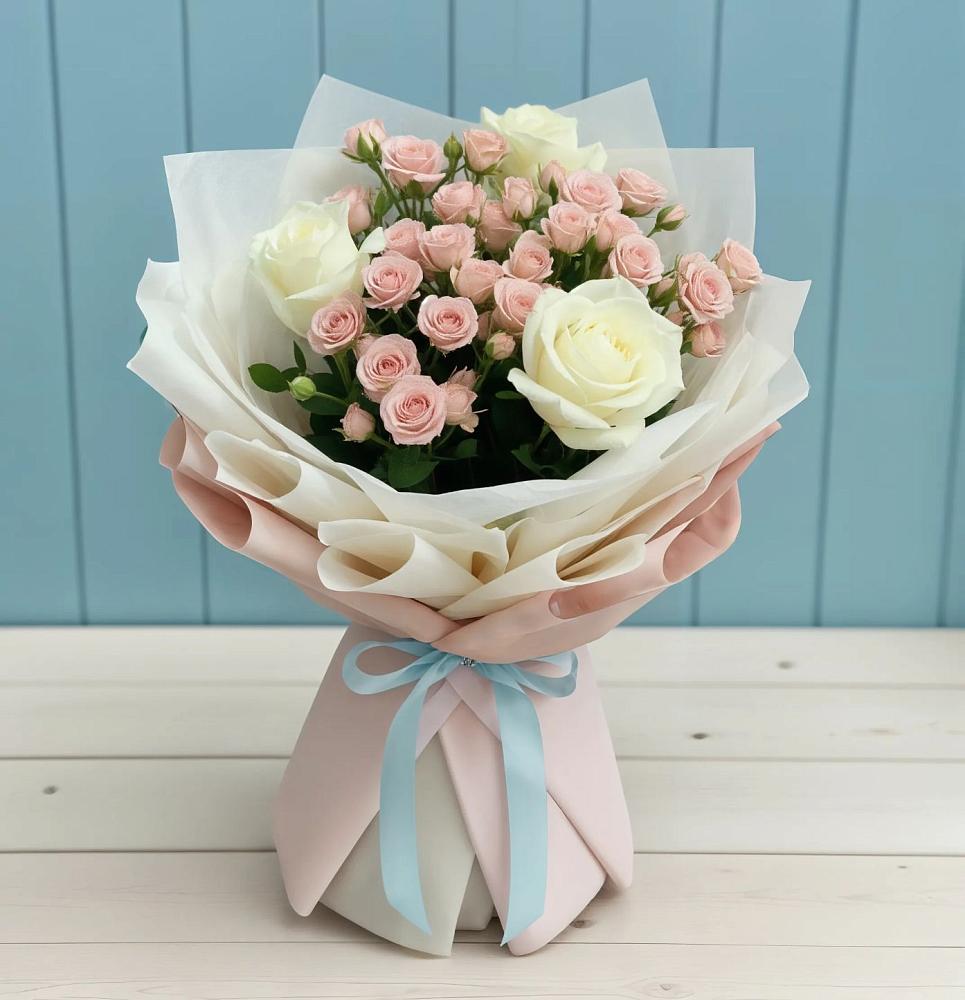 Букет цветов из: Розы в Тотьме